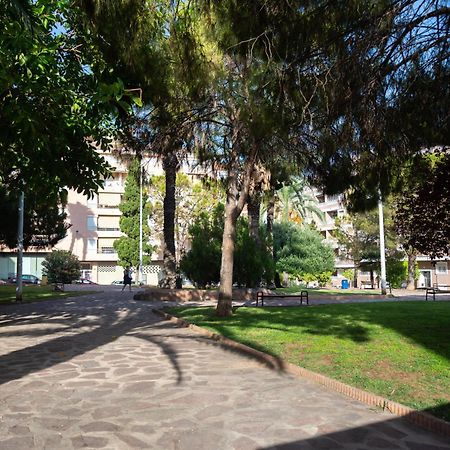 Holiday Studio Jardin Playa Torrevieja Dış mekan fotoğraf