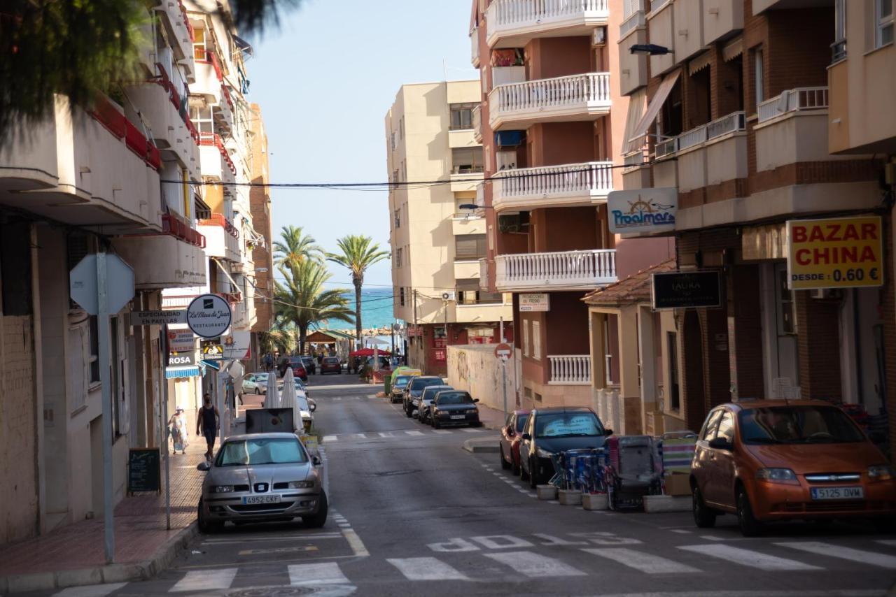 Holiday Studio Jardin Playa Torrevieja Dış mekan fotoğraf