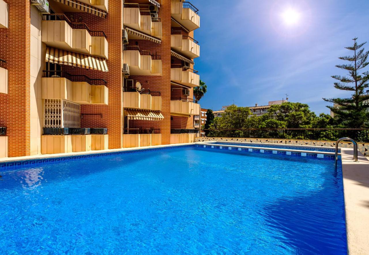 Holiday Studio Jardin Playa Torrevieja Dış mekan fotoğraf