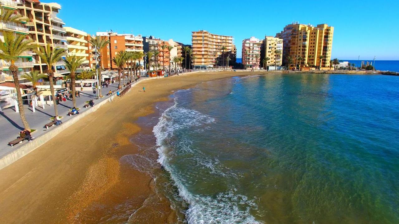 Holiday Studio Jardin Playa Torrevieja Dış mekan fotoğraf