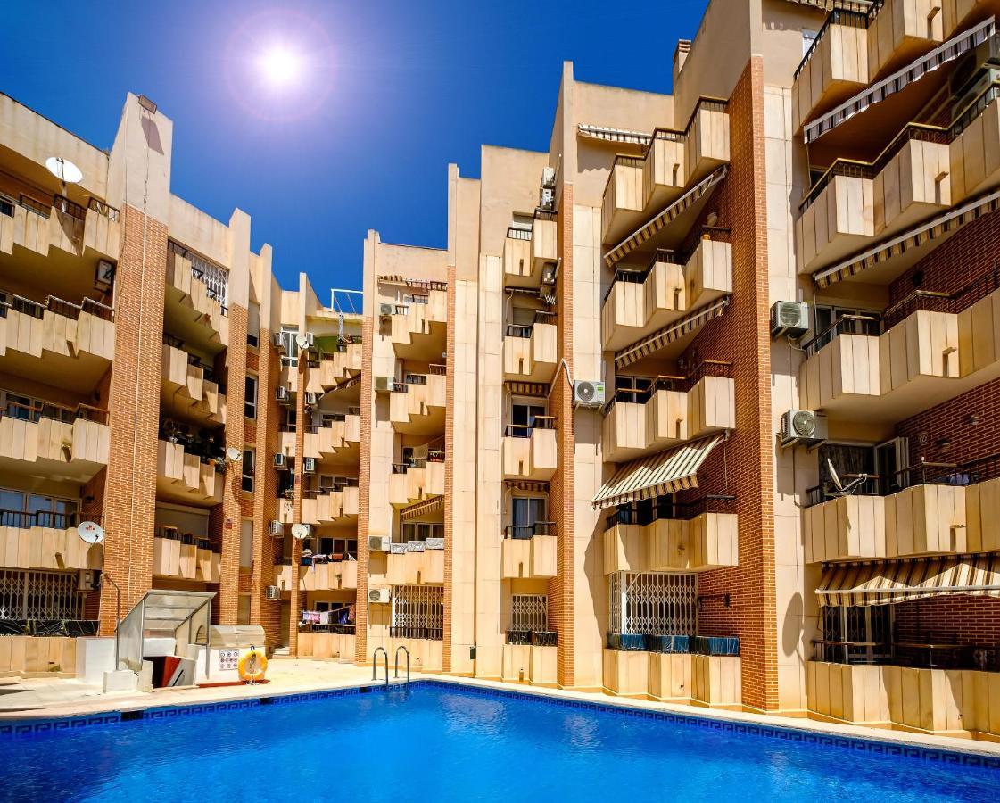 Holiday Studio Jardin Playa Torrevieja Dış mekan fotoğraf