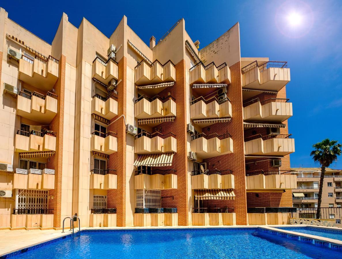 Holiday Studio Jardin Playa Torrevieja Dış mekan fotoğraf